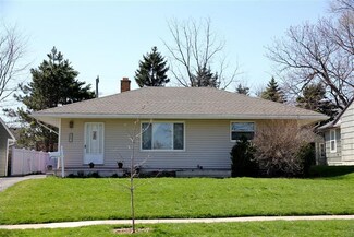 821 Bruce St, Ann Arbor, MI 48103
