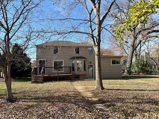 4700 Teonia Woods Dr, Rolling Meadows, IL 60008