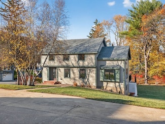 9 Norfolk Rd, Winchester, MA 01890