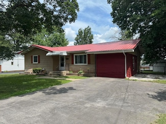 606 E Prairie Ln, Ash Grove, MO 65604
