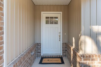 2905 Oaklane St E, Crestview, FL 32539