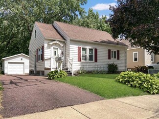 918 N North Ave, Fairmont, MN 56031