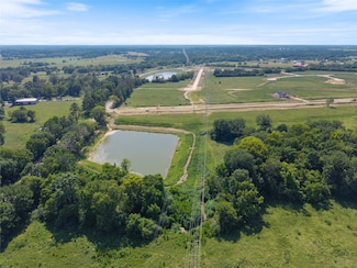 118 Seguin Dr, New Waverly, TX 77358