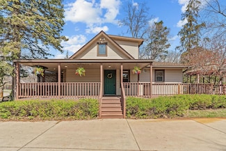 8011 Long Lake Rd, New Brighton, MN 55112