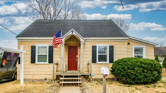 907 Birch St, Eau Claire, WI 54703