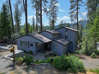 33348 S Lakeview Ln, Valley, WA 99181