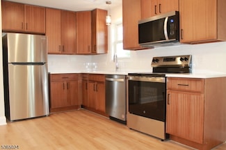 14 Burnham Rd Unit A, Morris Plains, NJ 07950
