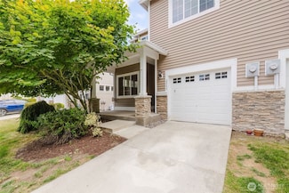 2888 Huntington St, Port Orchard, WA 98366