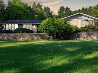 275 Emmaus Ln, Youngsville, PA 16371