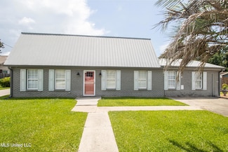 108 Boggs Cir, Long Beach, MS 39560
