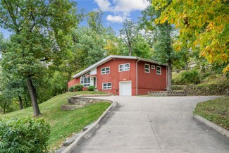 380 Indiandale Rd SE, Cedar Rapids, IA 52403