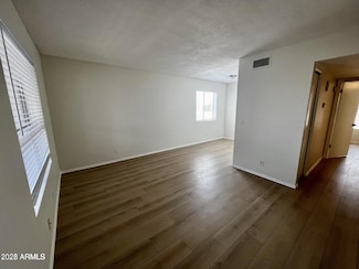 6641 W Ocotillo Rd Unit 202, Glendale, AZ 85301