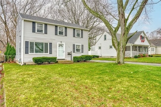 170 Hilltop Rd, Rochester, NY 14616