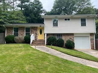 2237 Scotty Cir, Decatur, GA 30032