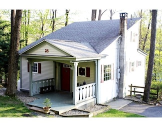 28 High St, Erving, MA 01344