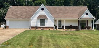4016 Los Padres Dr, Nesbit, MS 38651