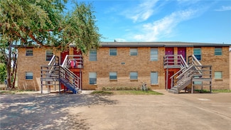 303 Spruce St Unit 3, College Station, TX 77840