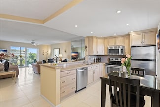 190 SE 5th Ave Unit 503, Dania, FL 33004