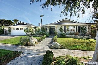 1806 Toyon Ln, Newport Beach, CA 92660