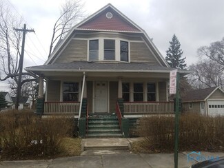 2701 Chase St, Toledo, OH 43611