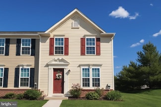 37 Erie Place, Falling Waters, WV 25419