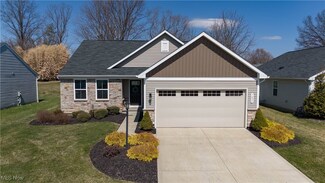 7055 Gauntlet St SW, Massillon, OH 44646