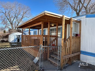760 W Alameda Rd Unit 8, Pocatello, ID 83201