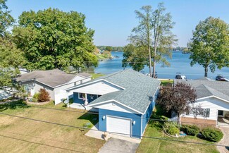 8136 W Royal Rd, Stanwood, MI 49346