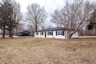2630 Mosquito Creek Rd SE, Laconia, IN 47135