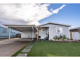 1436 NW 4th St, McMinnville, OR 97128