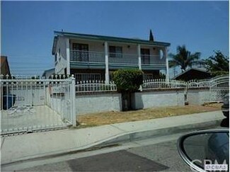 4643 E 57th St, Maywood, CA 90270