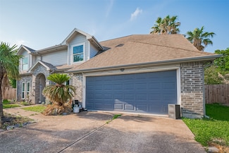 606 Oak Hill Dr, Kemah, TX 77565