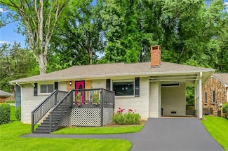 240 W Lake Dr NW, Atlanta, GA 30314