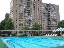 10 Huron Ave Unit 1E, Jersey City, NJ 07306