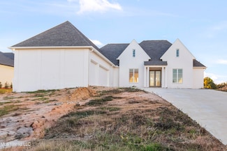 205 Parke Dr, Ridgeland, MS 39157