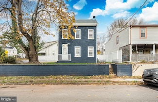 703 Walnut St, Pottstown, PA 19464