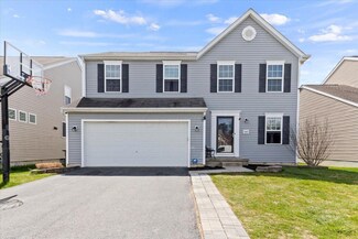 8687 Brenstuhl Park Dr, Blacklick, OH 43004