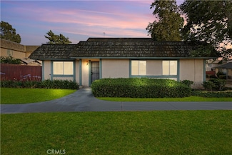 1477 Clemson Way Unit 29, Riverside, CA 92507
