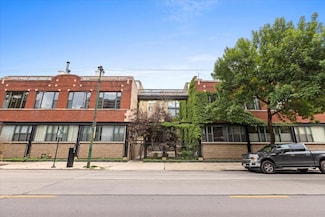2943 N Lincoln Ave Unit 202, Chicago, IL 60657
