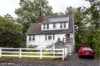 6 Milkshake Ln, Annapolis, MD 21403