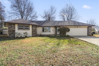 1980 E Smith St, Springfield, MO 65803