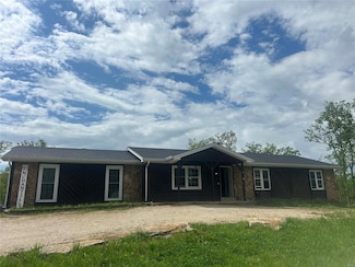 91 N Chantilly Rd, Winfield, MO 63389