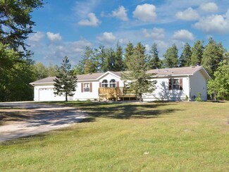 901 Crocus Hill St, Park Rapids, MN 56470