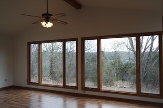 236 Cedar Oak Dr, Gainesville, MO 65655