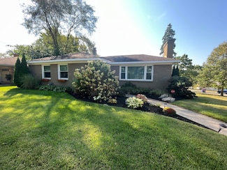 1706 Boston St SE, Grand Rapids, MI 49506