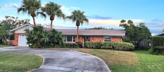 6773 14th Ave N, Saint Petersburg, FL 33710