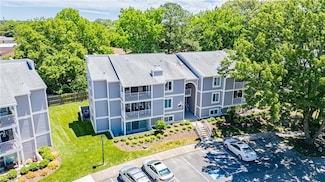 1016 Autumn Woods Ln Unit 101, Virginia Beach, VA 23454