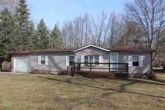901 Robson Rd, Winona Lake, IN 46590