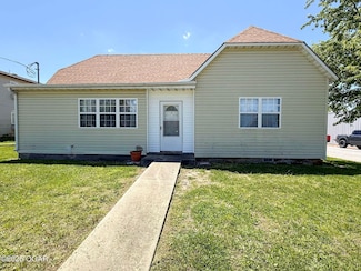 900 E 7th St, Galena, KS 66739