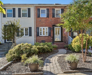 729 S Fayette St, Alexandria, VA 22314